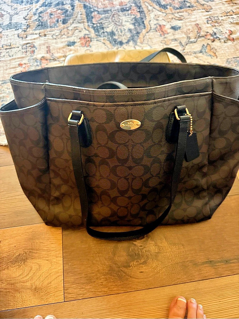 Coach Gallery Tote In Signature Canvas Brown